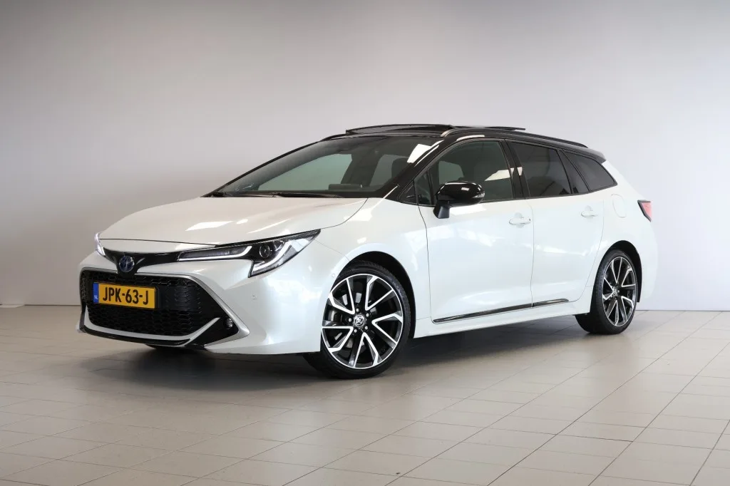Toyota Corolla (2022) — foto 1