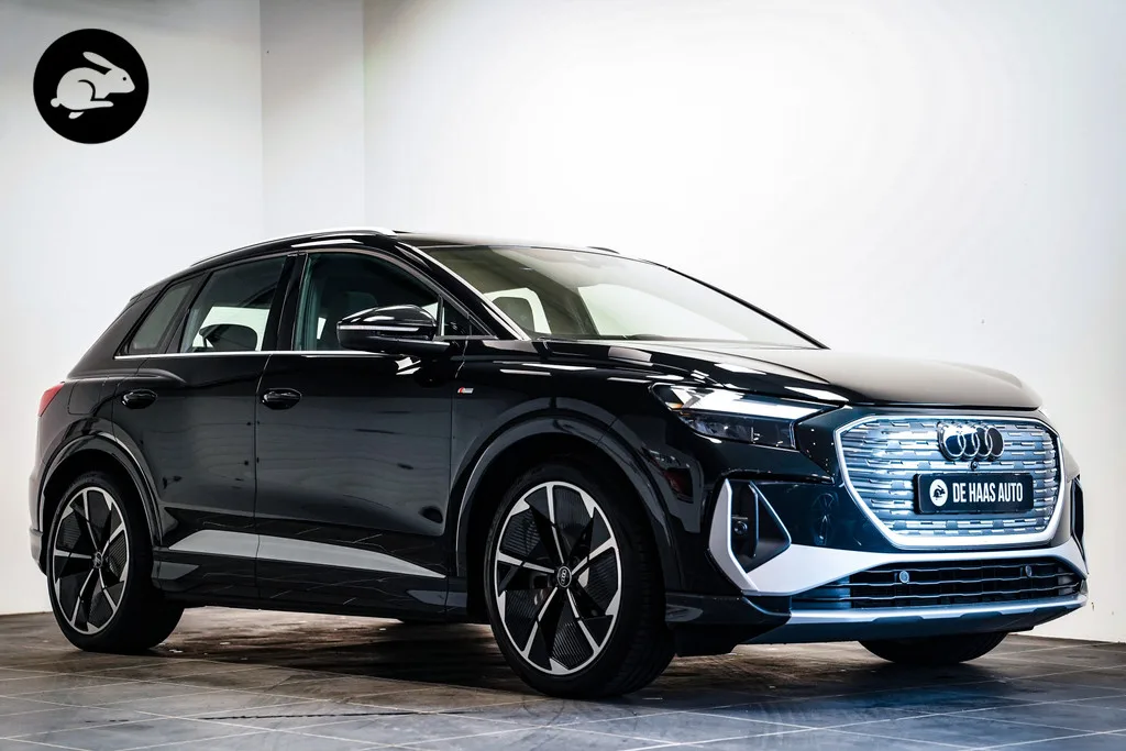 Audi Q4 e-tron (2023) — foto 1