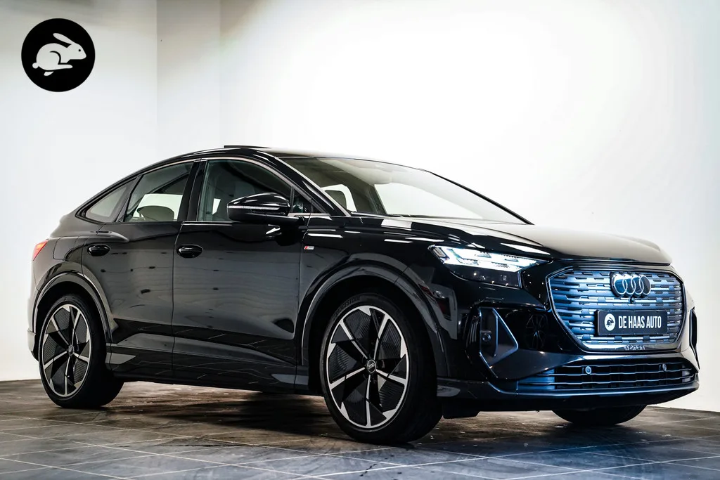 Audi Q4 e-tron (2022) — foto 1