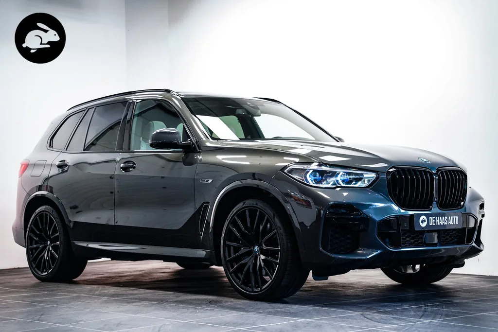 BMW X5 (2022) — foto 1