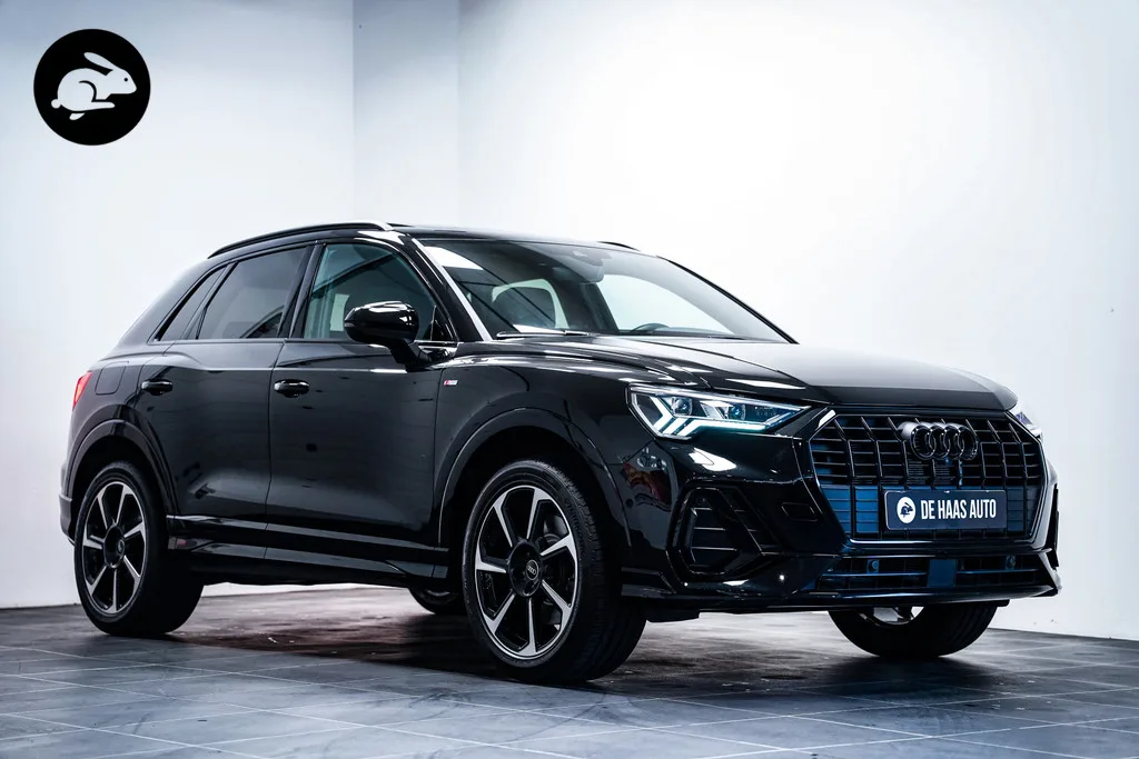 Audi Q3 (2022) — foto 1