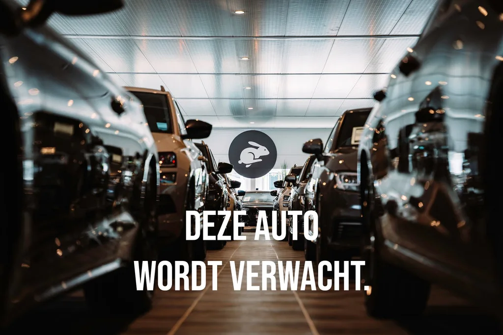 Audi Q4 e-tron (2023) — foto 1