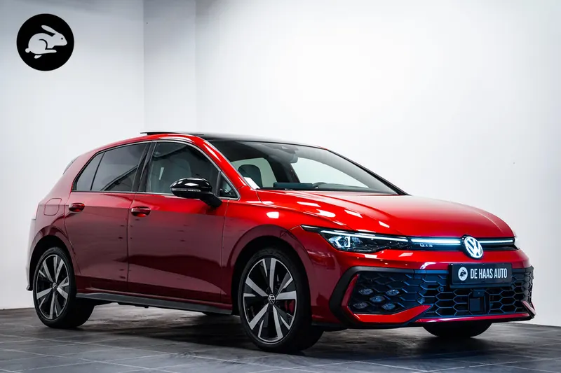 Volkswagen Golf (2024)
