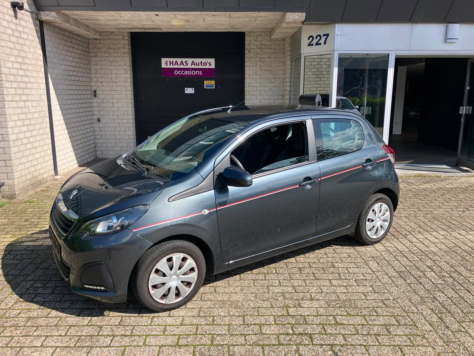 Peugeot 108 (2016) — foto 1