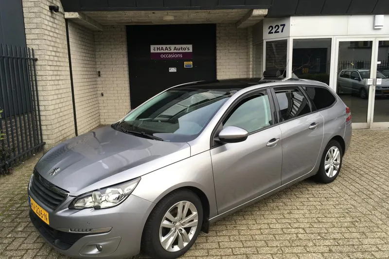 Peugeot 308 (2015)