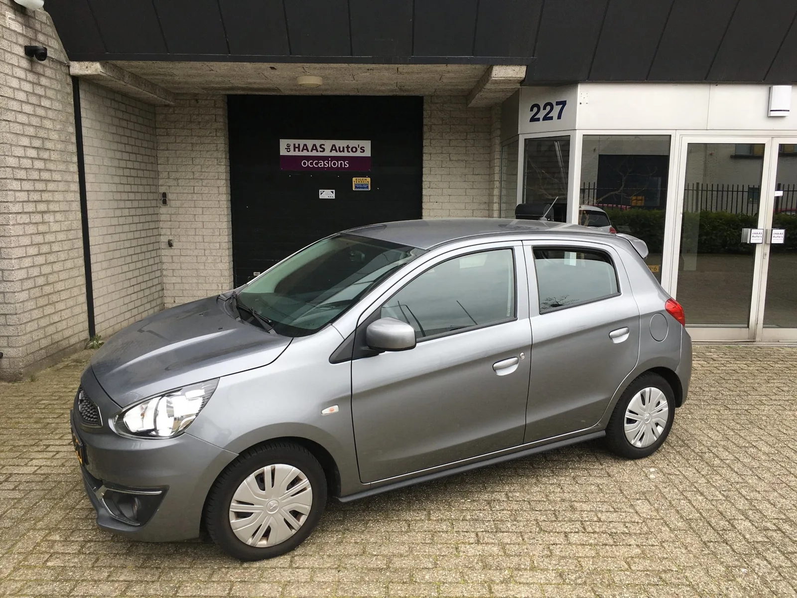 Mitsubishi Space Star (2019) — foto 1