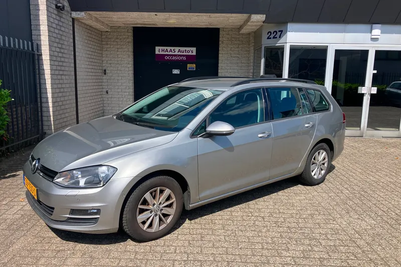 Volkswagen Golf (2014)