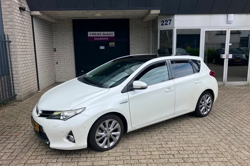 Toyota Auris (2013)