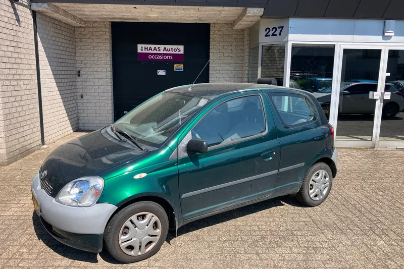 Toyota Yaris (1999)