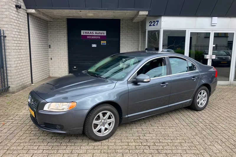 Volvo S80 (2008)