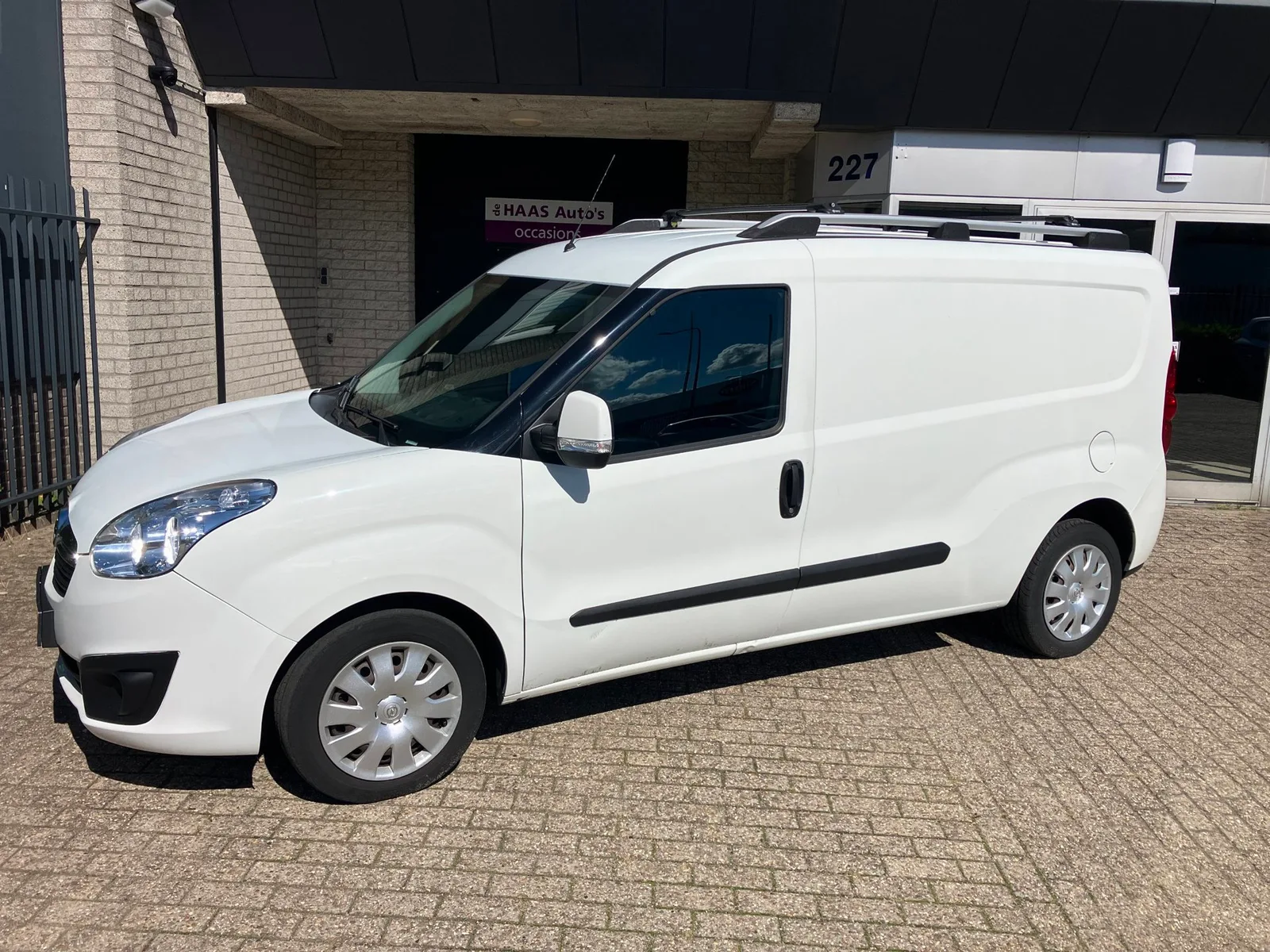 Opel Combo (2015) — foto 1