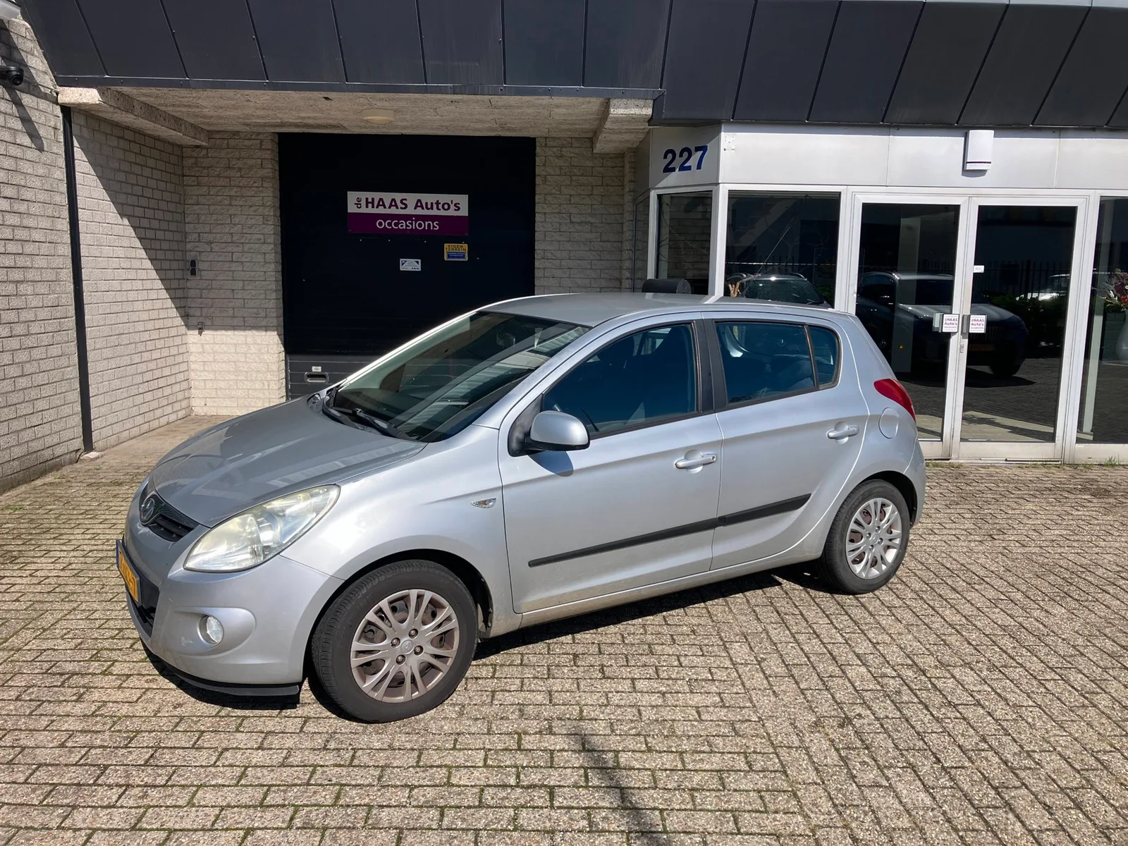 Hyundai i20 (2009) — foto 1