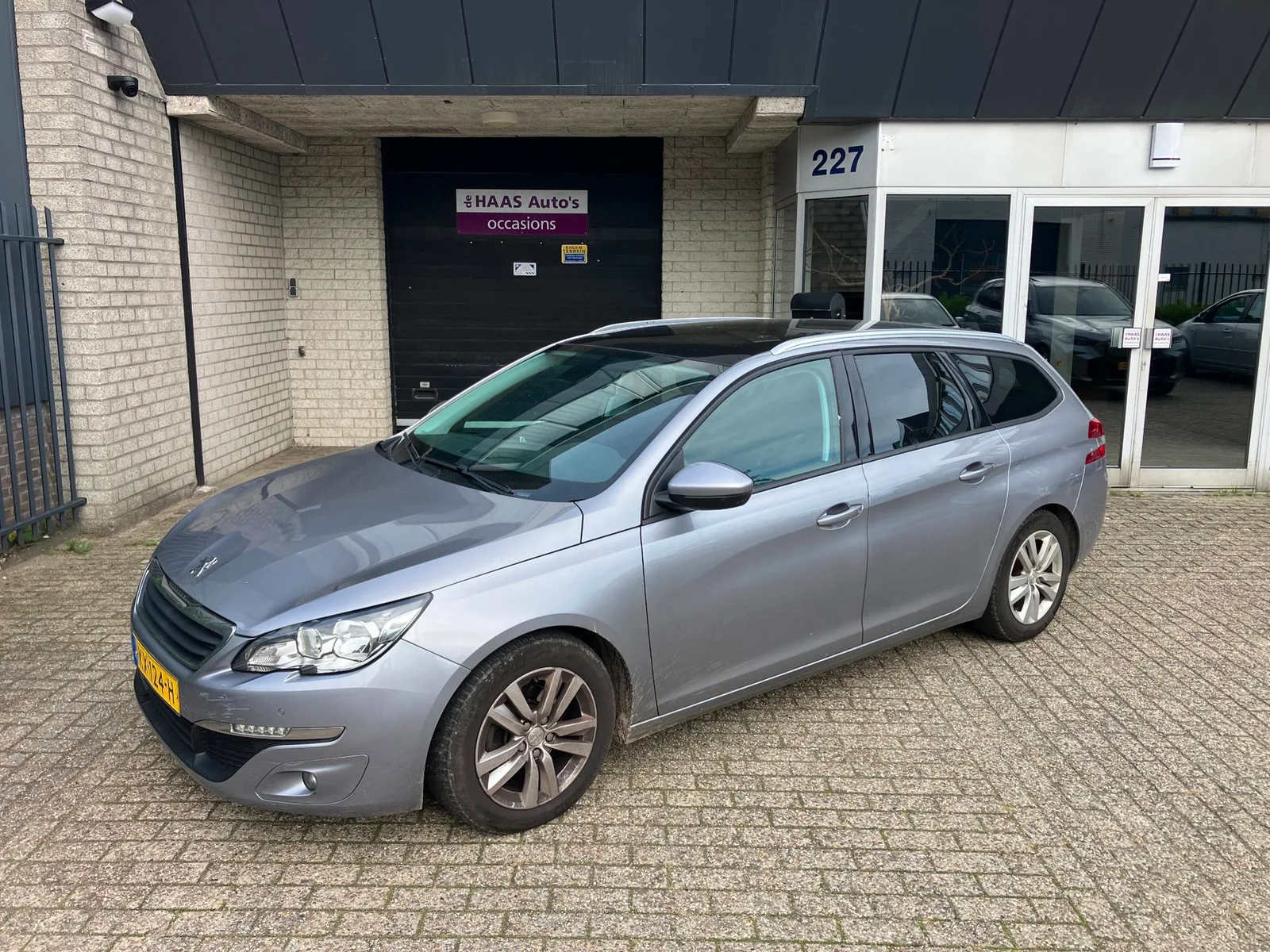 Peugeot 308 (2016) — foto 1