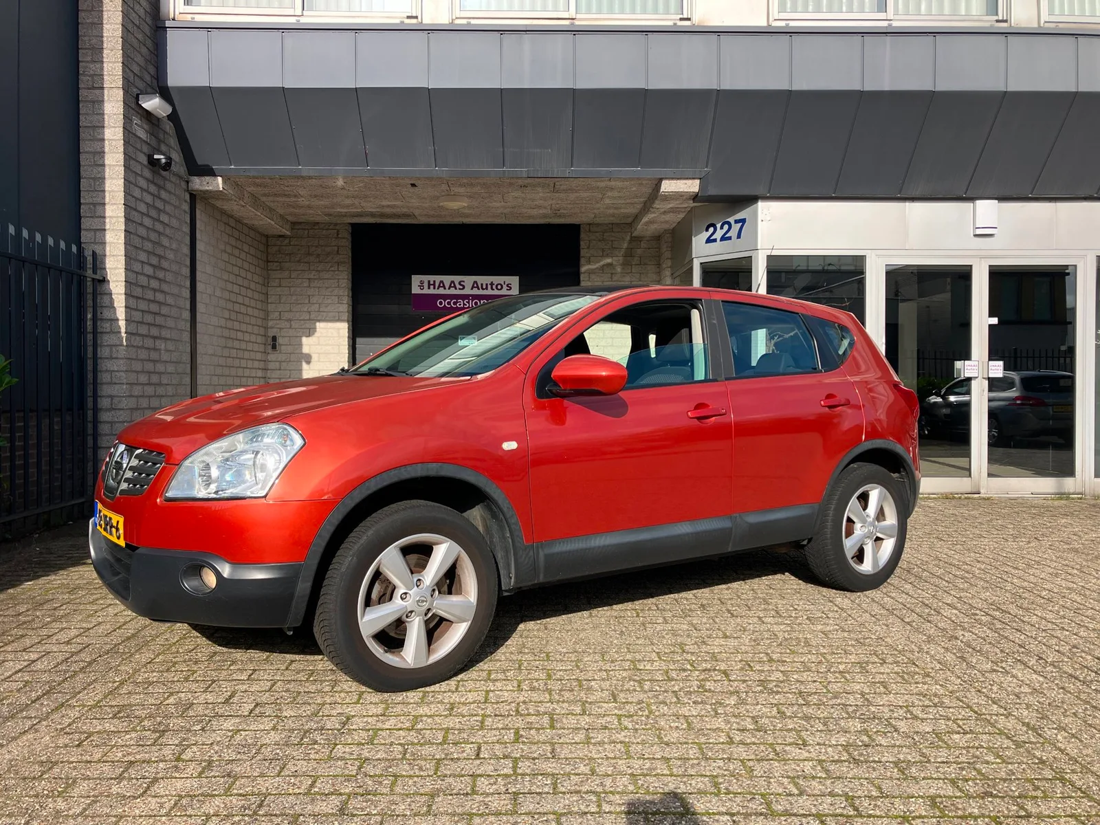 Nissan Qashqai (2009) — foto 1