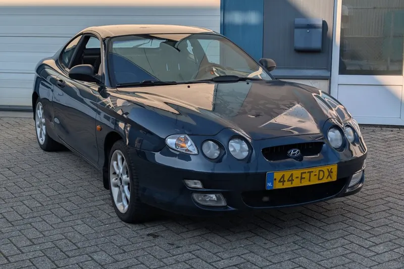 Hyundai Coupé (2000)