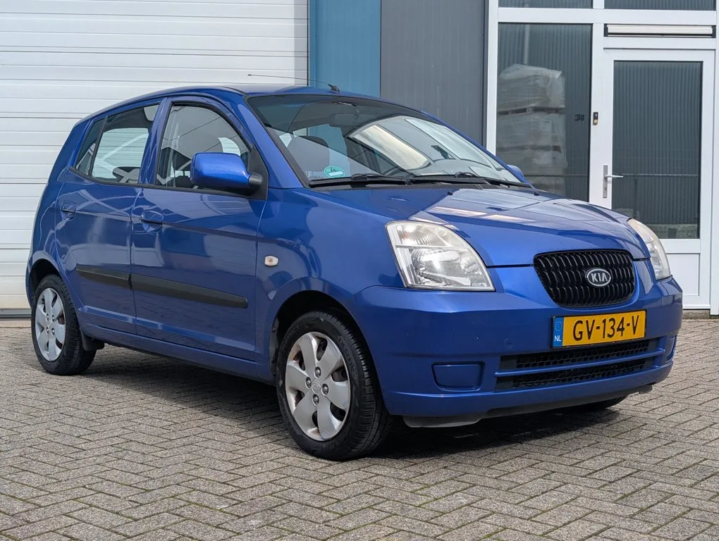 Kia Picanto (2005) — foto 1