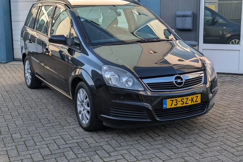 Opel Zafira (2006)