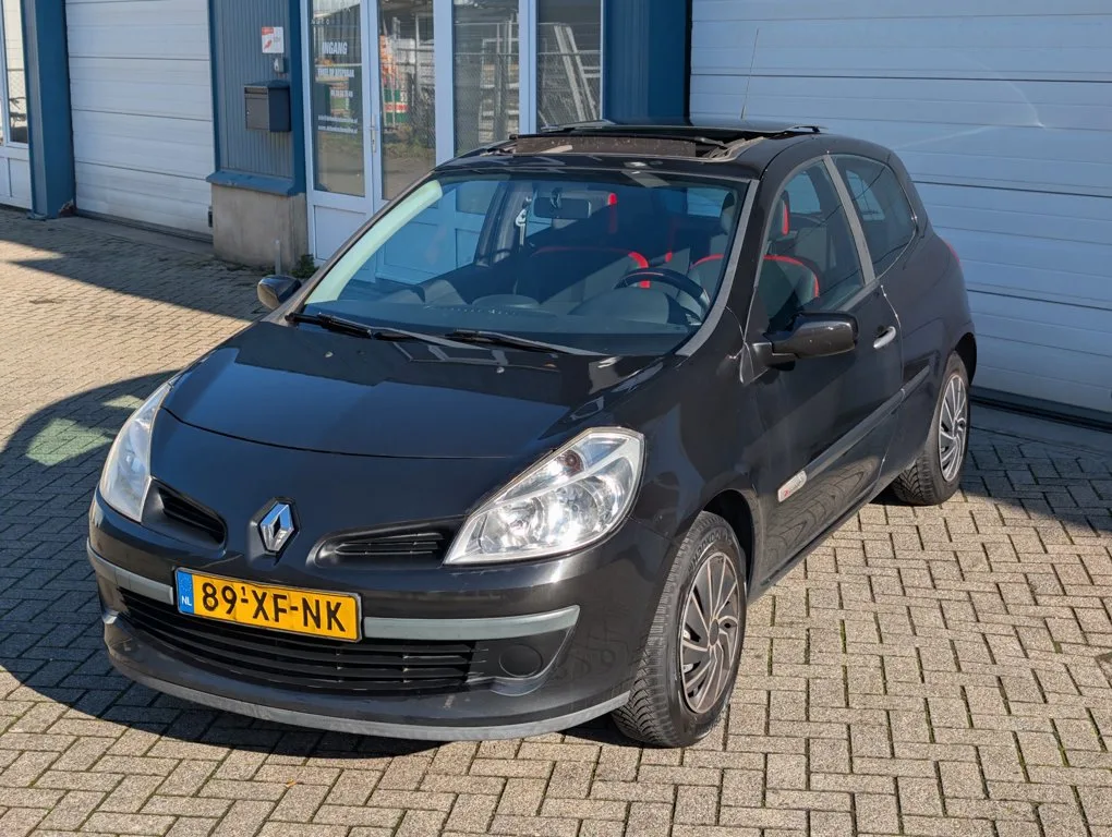 Renault Clio (2007) — foto 1