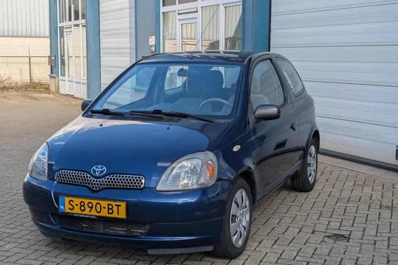 Toyota Yaris (2000)