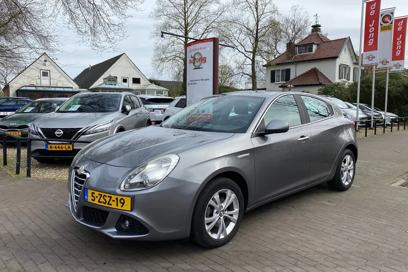 Alfa Romeo Giulietta (2014)