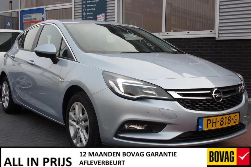 Opel Astra (2017)