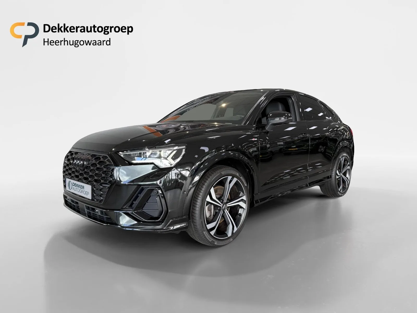Audi Q3 (2019) — foto 1