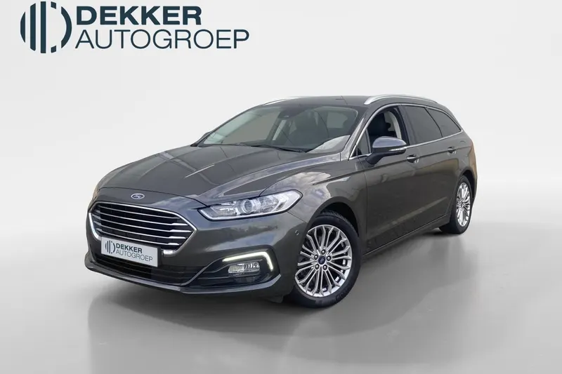 Ford Mondeo (2022)