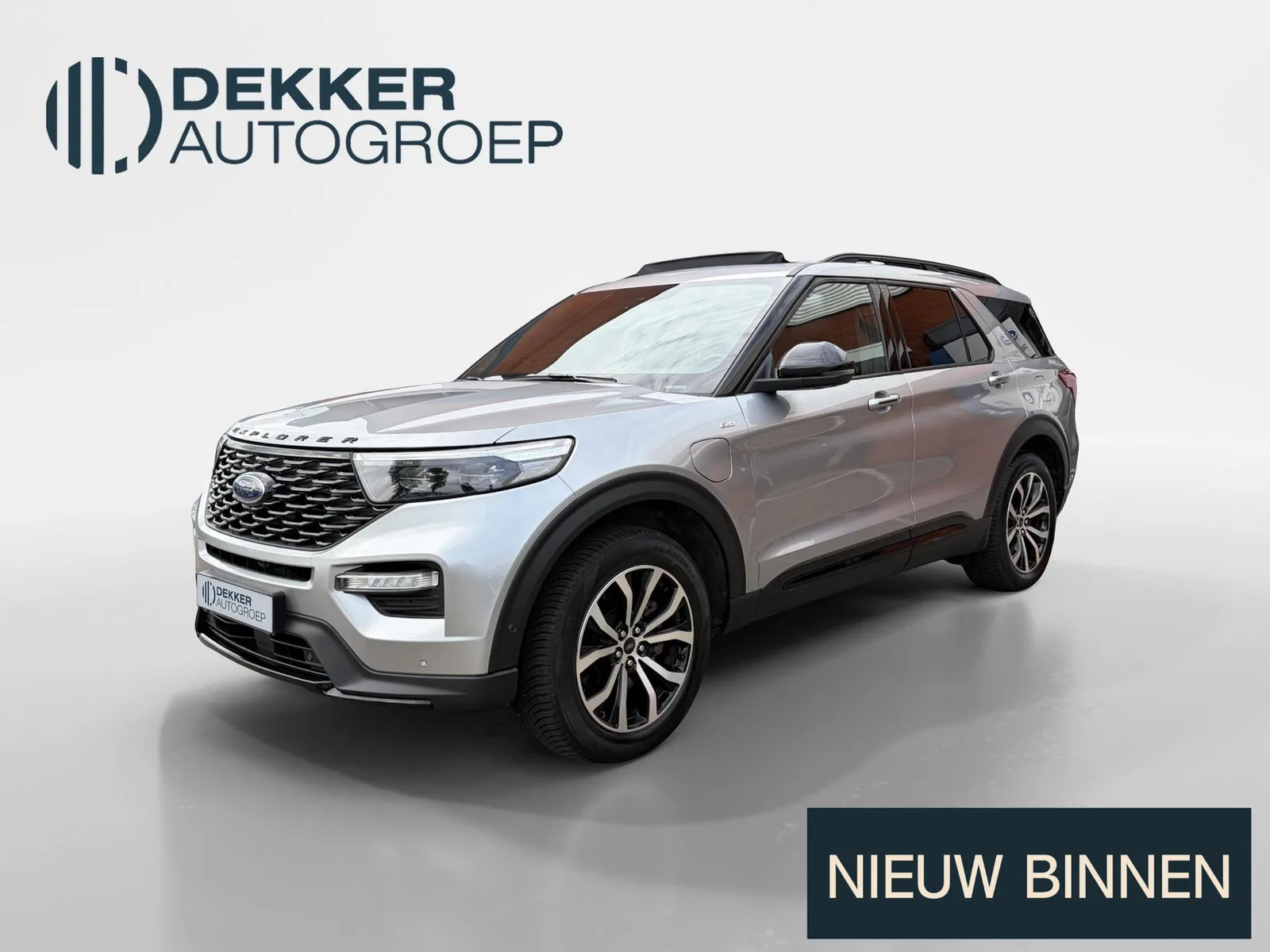 Ford Explorer (2021) — foto 1