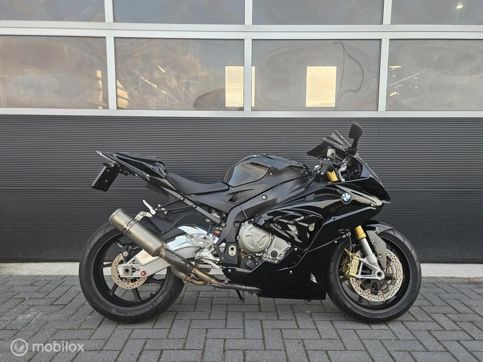 BMW S 1000 RR (2017) — foto 1