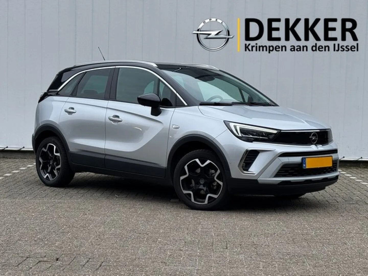 Opel Crossland (2023) — foto 1