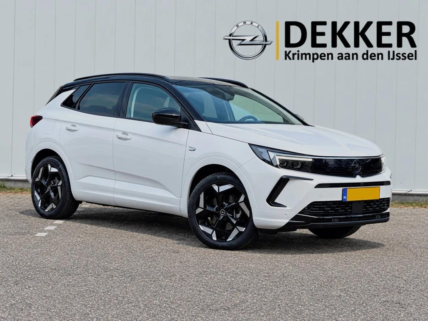 Opel Grandland (2023) — foto 1