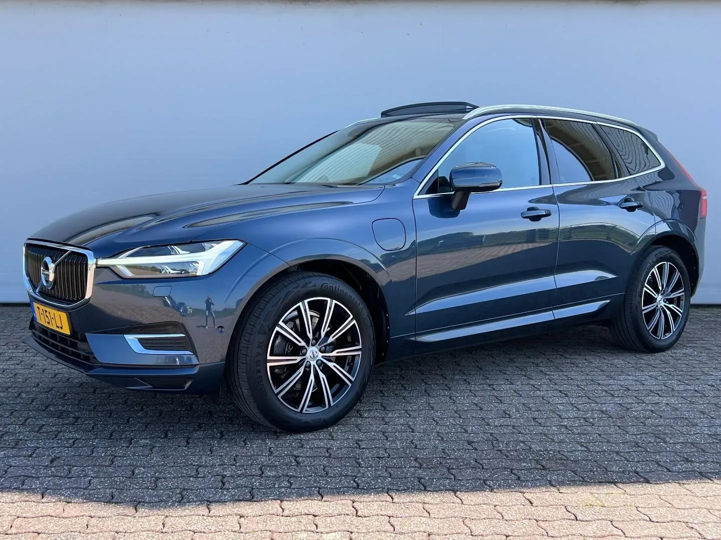 Volvo XC60 (2019) — foto 1