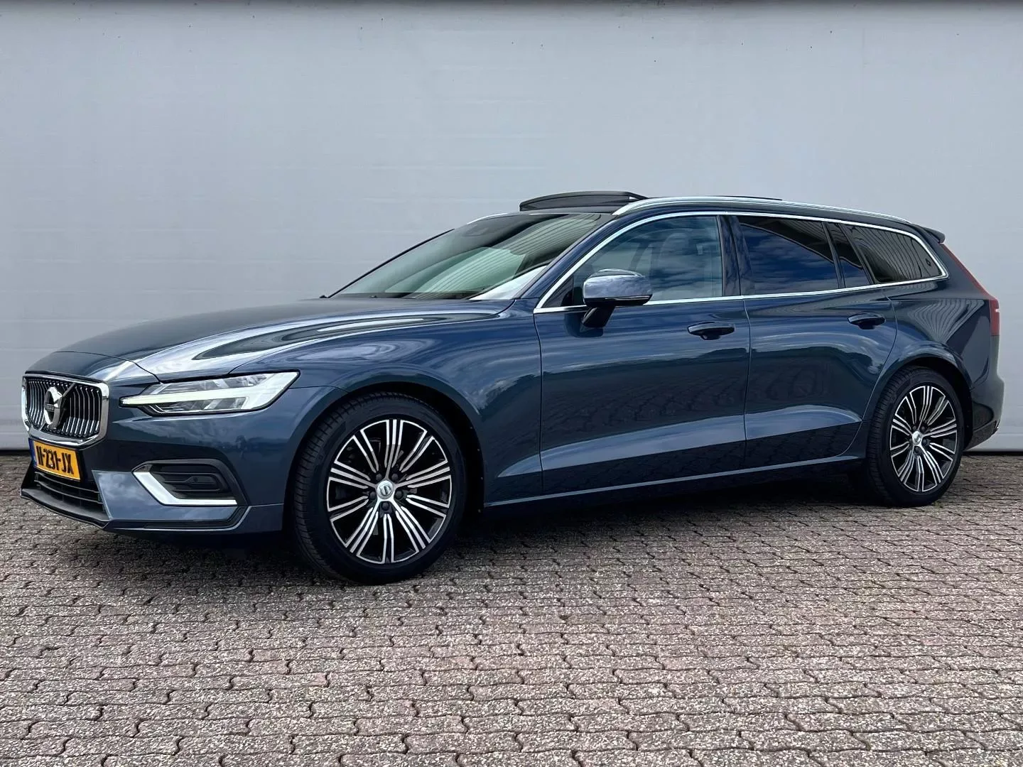 Volvo V60 (2020) — foto 1