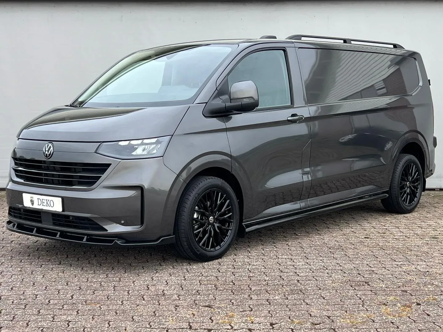 Volkswagen Transporter (2025) — foto 1