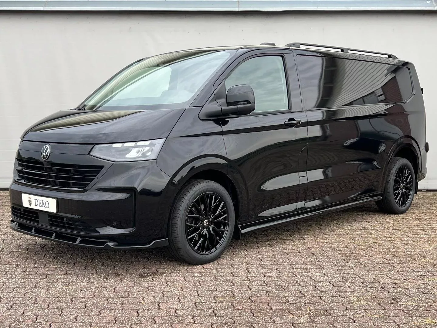 Volkswagen Transporter (2025) — foto 1
