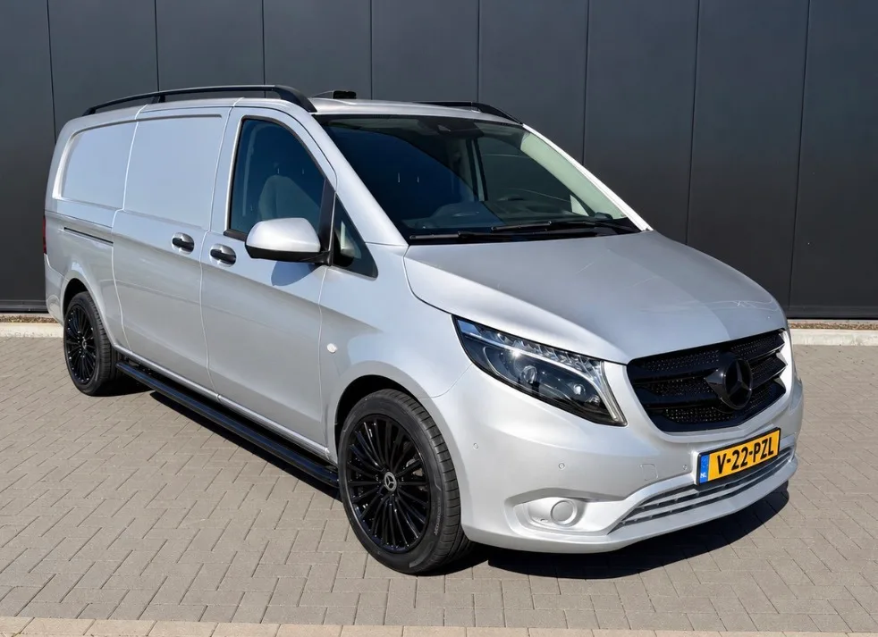Mercedes-Benz Vito (2023) — foto 1