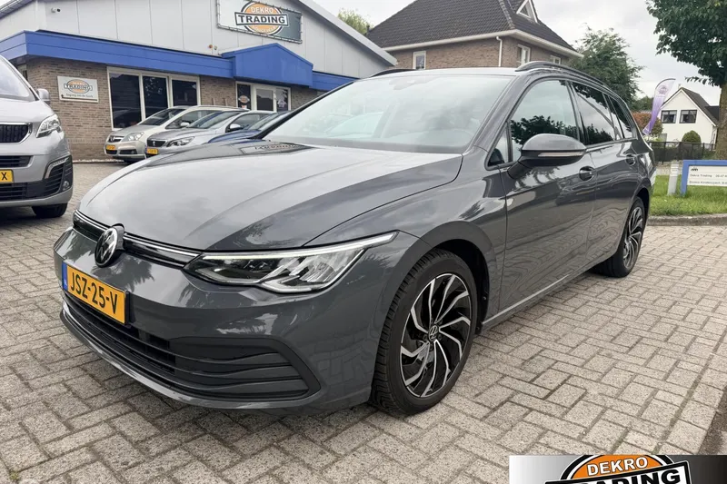 Volkswagen Golf (2021)