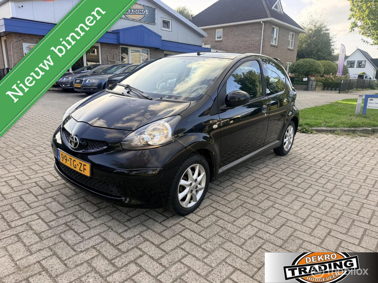 Toyota Aygo (2006) — foto 1