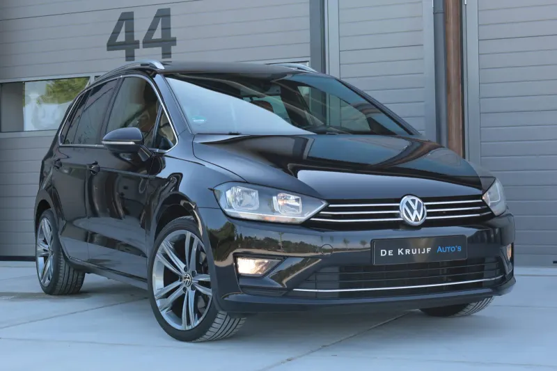 Volkswagen Golf Sportsvan (2015)