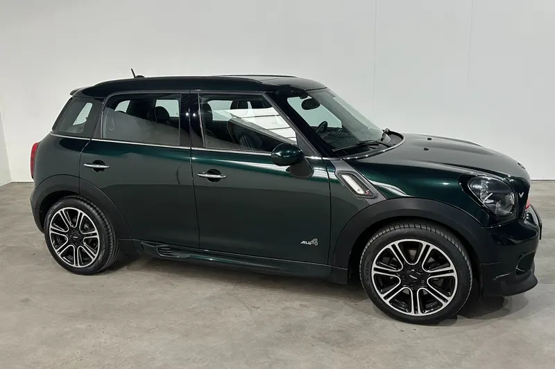 MINI Countryman (2012)