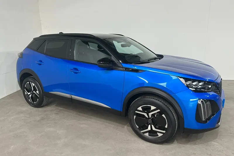Peugeot 2008 (2023)