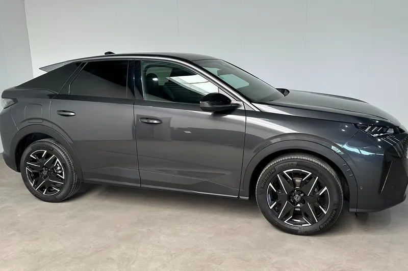 Peugeot 3008 (2025)
