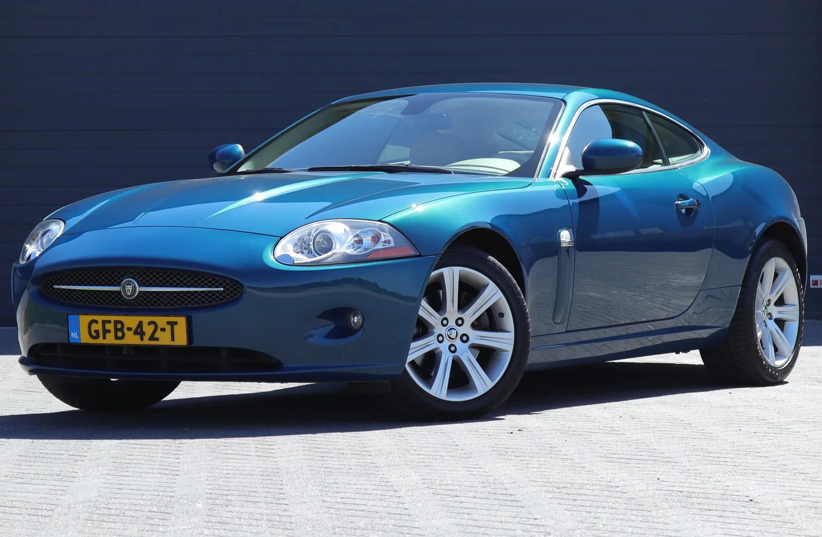 Jaguar XK (2007) — foto 1