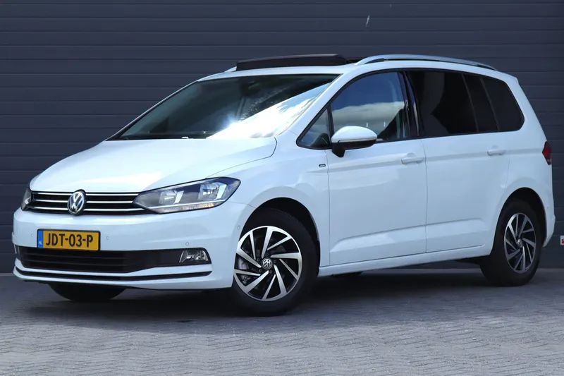 Volkswagen Touran (2019)