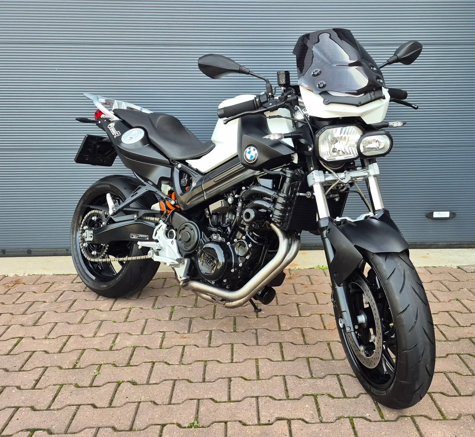 BMW F 800 R (2011) — foto 1