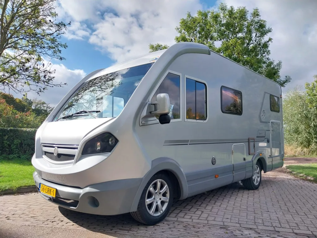 Knaus Tweedehands camper kopen (2010) — foto 1