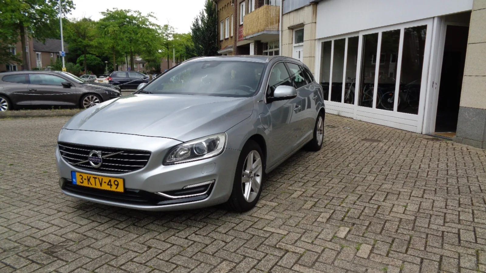 Volvo V60 (2013) — foto 1