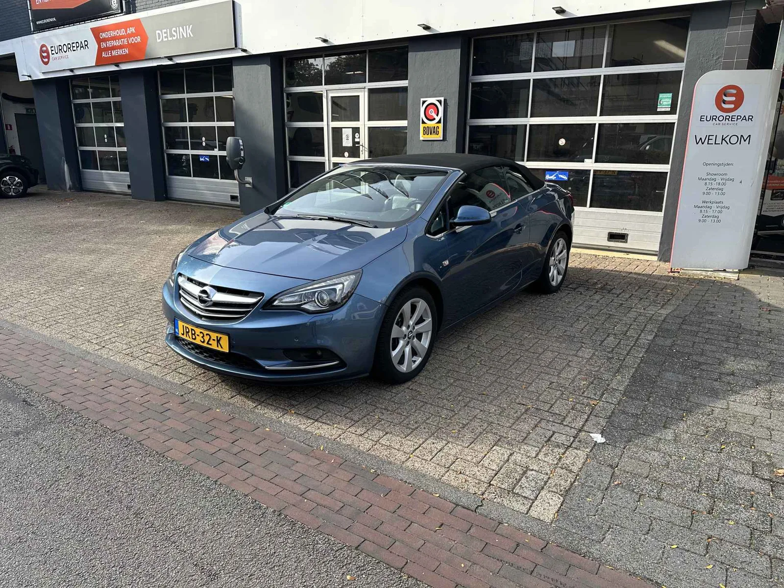 Opel Cascada (2015) — foto 1