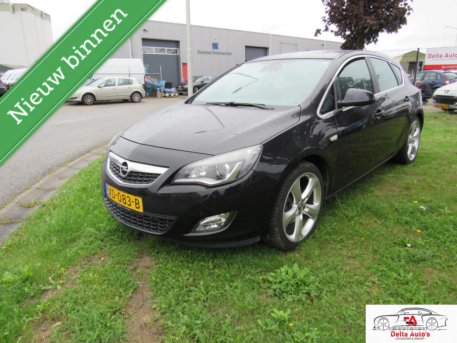 Opel Astra (2010) — foto 1