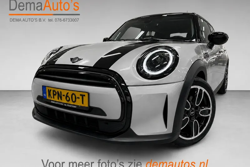 MINI Cooper (2023)